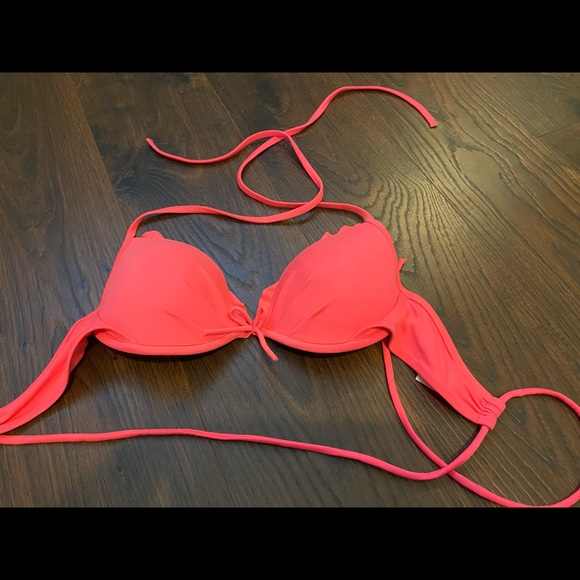 Mix match of bathing suits! - Picture 13 of 13